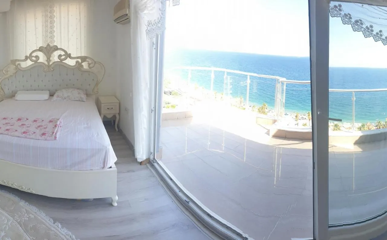 Antalya Konyaaltinda Muhtesem Gemi Ev Apartment 0*,